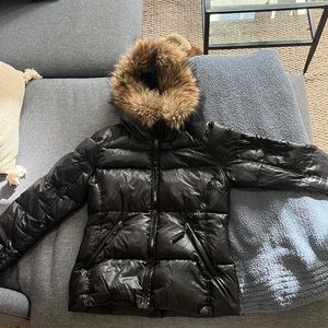 Sam winter jacket with brown fur hood.